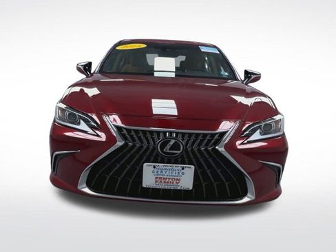 Used 2023 Lexus ES 300h w/ Premium Package image 3