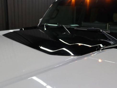Used 2025 GMC Hummer EV 2X AWD/4WD image 16