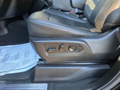 Used 2024 GMC Sierra 1500 SLT image 36