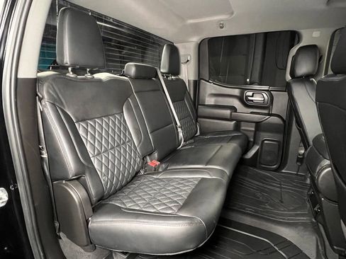 Used 2021 Chevrolet Silverado 1500 Custom Trail Boss AWD/4WD image 27