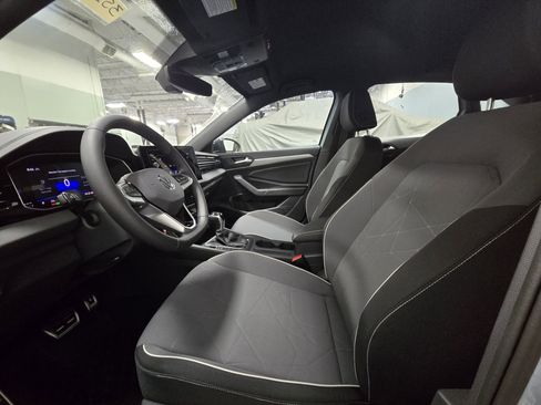 New 2025 Volkswagen Jetta Sport image 3