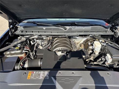 Used 2017 Chevrolet Silverado 1500 LT w/ All Star Edition AWD/4WD image 11