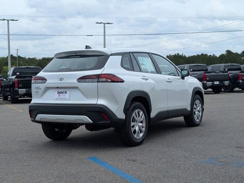 New 2026 Toyota Corolla Cross L image 5