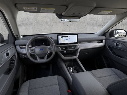 New 2026 Ford Explorer Active RWD image 9