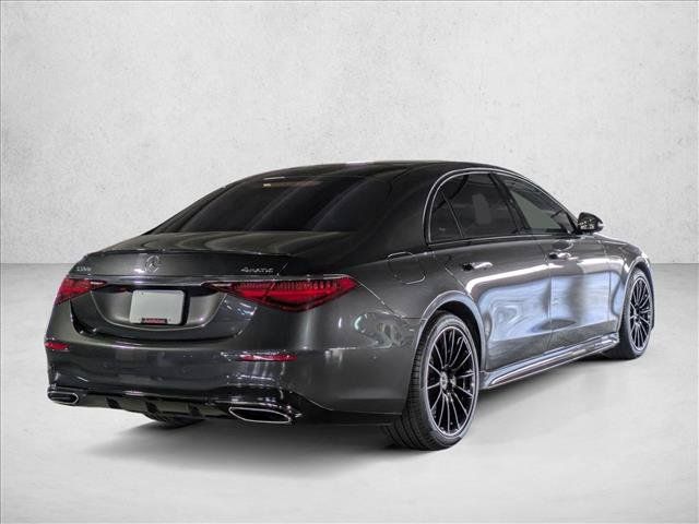 Used 2023 Mercedes-Benz S 500 4MATIC image 7