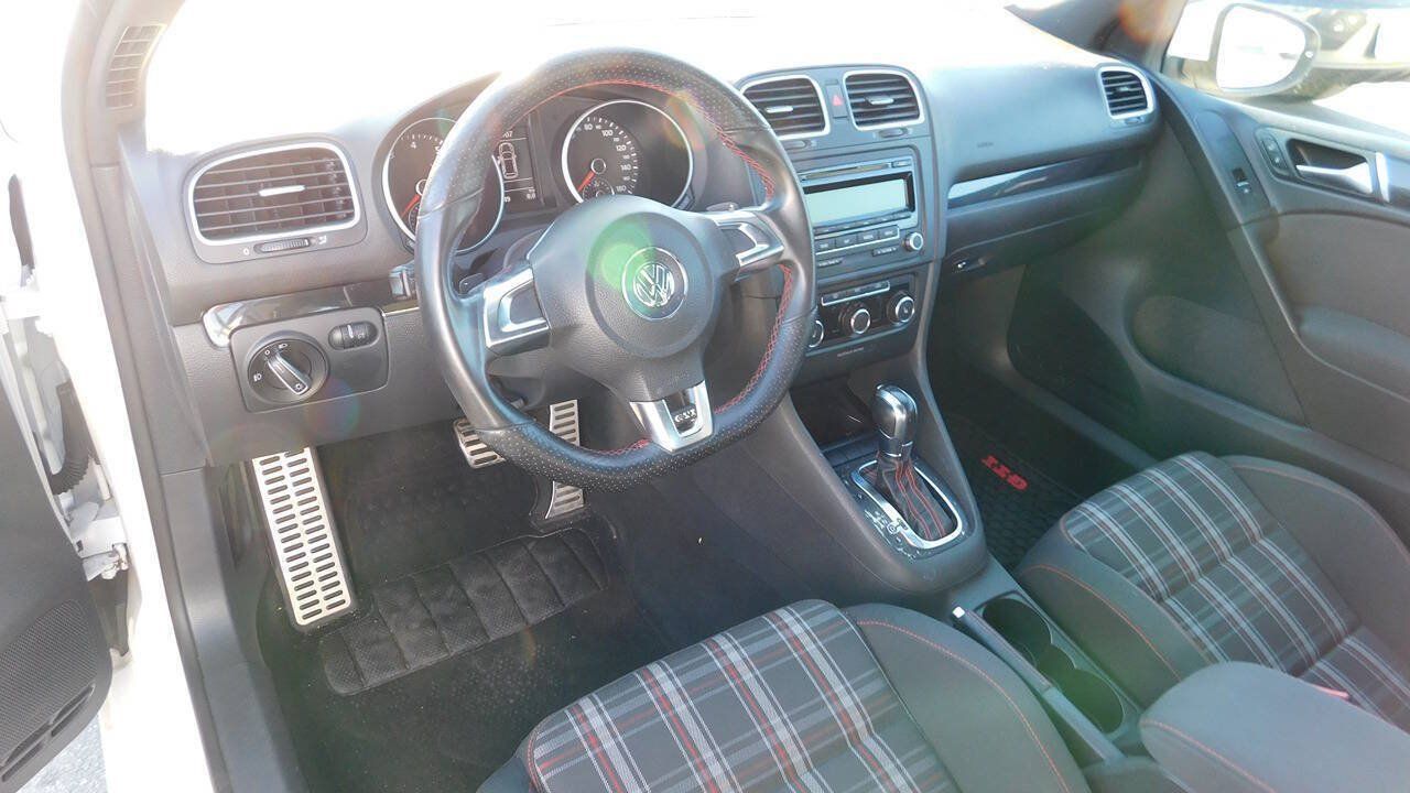 Used 2013 Volkswagen GTI 2-Door FWD image 37