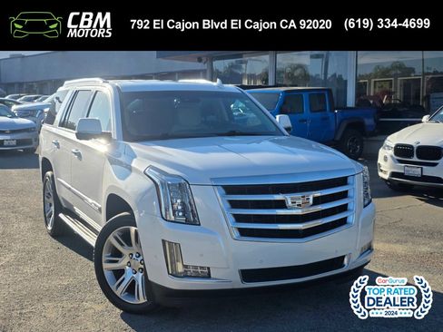 Used 2018 Cadillac Escalade Luxury image 1