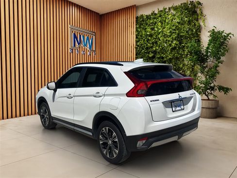Used 2019 Mitsubishi Eclipse Cross AWD image 15