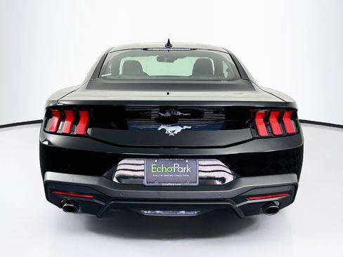 Used 2026 Ford Mustang Premium RWD image 7