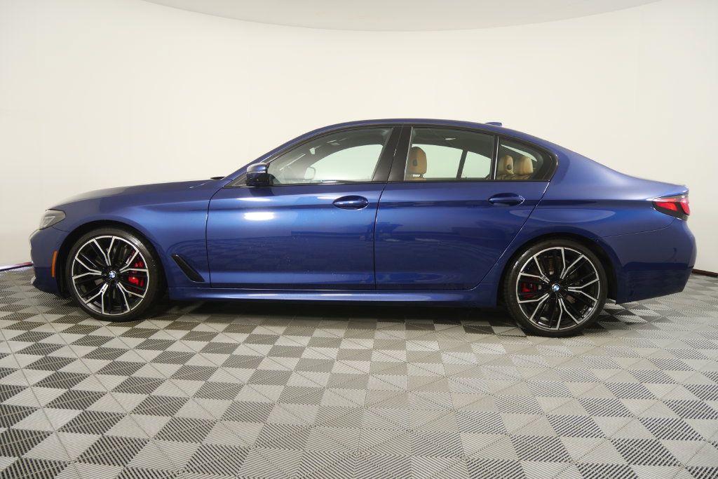 Used 2021 BMW 540i w/ M Sport Package RWD image 7