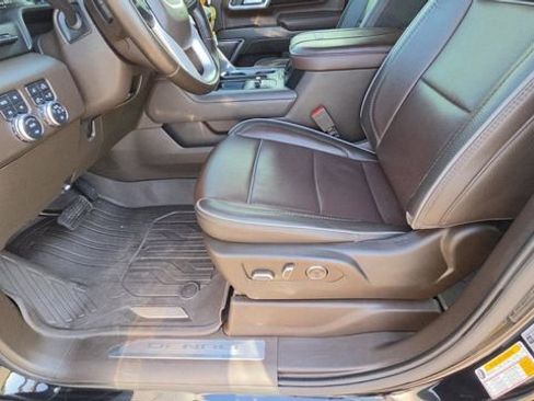 Used 2024 GMC Sierra 2500 Denali w/ Denali Reserve Package AWD/4WD image 32