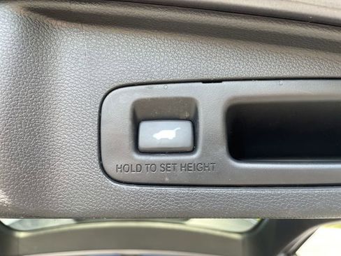 Used 2020 Honda CR-V Touring image 14