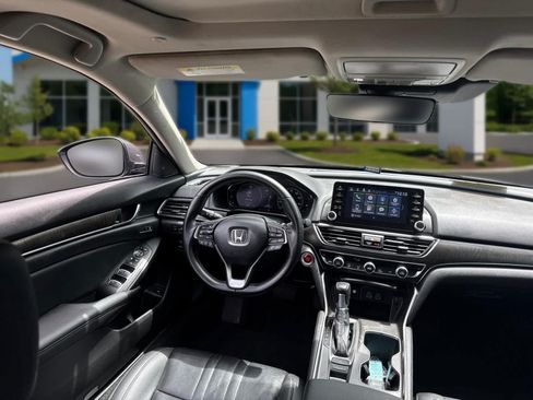 Used 2021 Honda Accord EX-L image 32