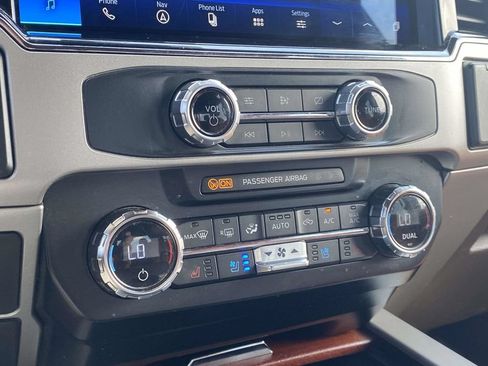 Used 2022 Ford F250 King Ranch w/ Chrome Package AWD/4WD image 55
