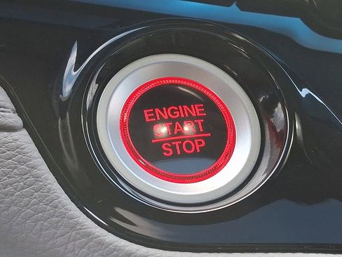 Used 2023 Honda Odyssey Elite image 24