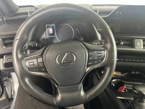 Used 2024 Lexus UX 250h AWD w/ Premium Package image 15