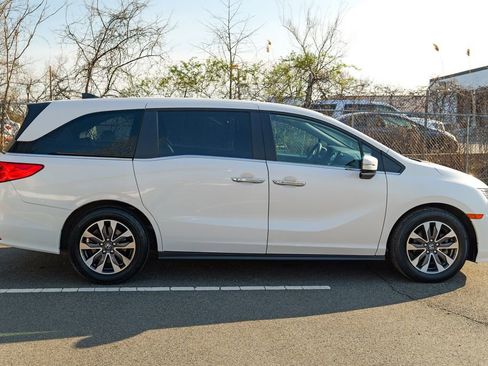 Used 2023 Honda Odyssey EX-L image 8