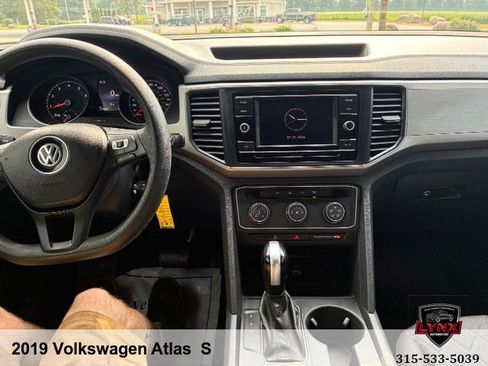 Used 2019 Volkswagen Atlas S w/ Towing Package AWD/4WD image 12