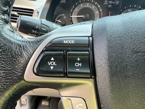 Used 2016 Honda Odyssey EX-L image 37