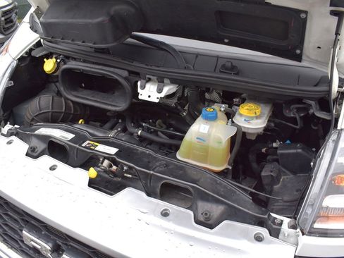 Used 2022 RAM ProMaster 2500 w/ Interior LED Lighting Group image 9