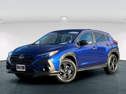 Certified 2025 Subaru Crosstrek 2.0i image 2