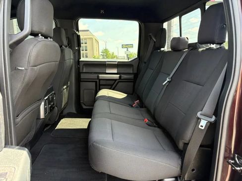 Used 2018 Ford F150 XLT w/ Equipment Group 302A Luxury AWD/4WD image 17