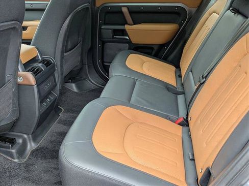 Used 2023 Land Rover Defender 110 X image 20