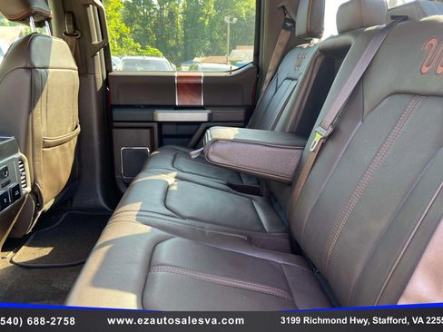 Used 2017 Ford F150 King Ranch w/ Equipment Group 601A Luxury AWD/4WD image 27