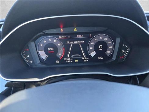 Used 2023 Audi Q3 2.0T Premium image 16