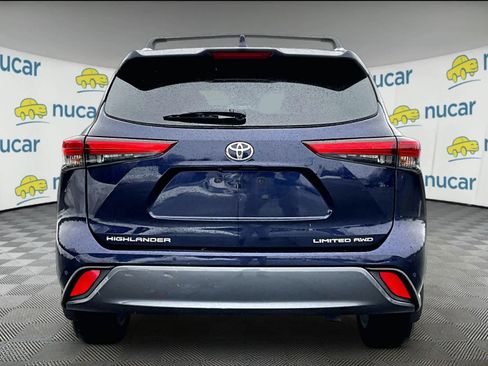 Used 2023 Toyota Highlander Limited image 5