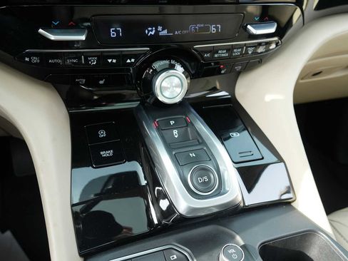 Certified 2024 Acura MDX SH-AWD w/ Technology Package image 24