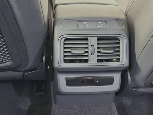 Certified 2025 Audi Q5 Premium Plus w/ Premium Plus image 27