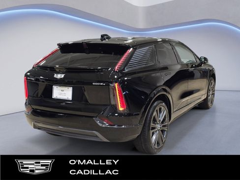 New 2026 Cadillac Optiq Sport 2 image 5