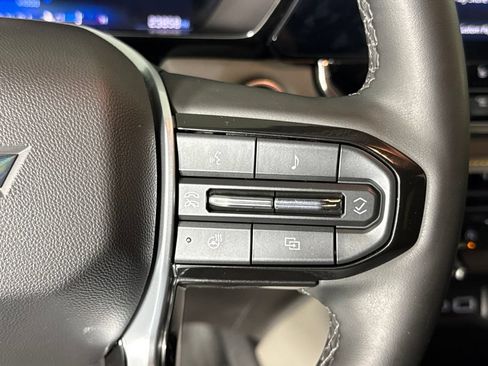 Certified 2023 Chevrolet Colorado ZR2 w/ ZR2 Convenience Package III AWD/4WD image 21