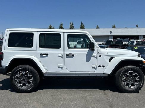 New 2025 Jeep Wrangler Unlimited Sahara w/ Safety Group image 3