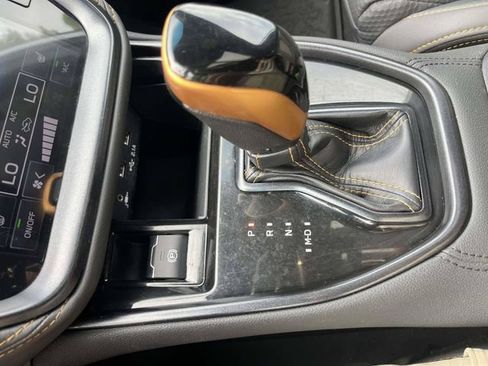 Used 2022 Subaru Outback Wilderness AWD/4WD image 32