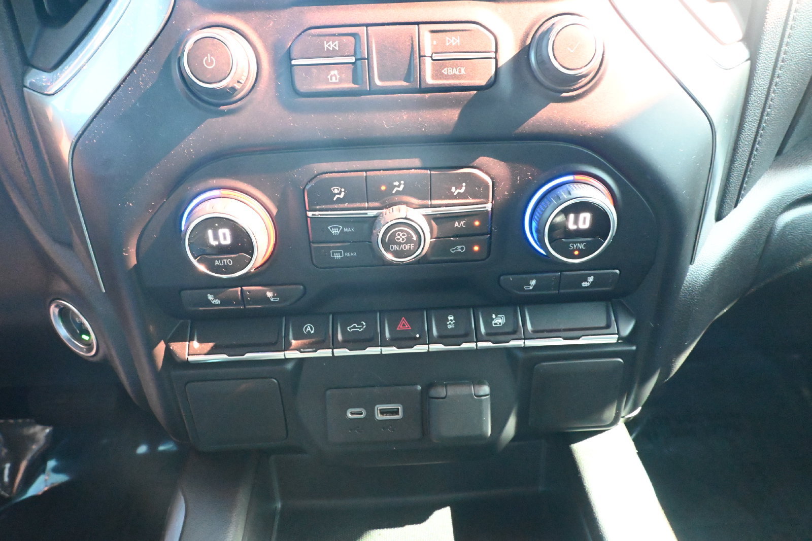 Used 2021 Chevrolet Silverado 1500 RST RWD image 19