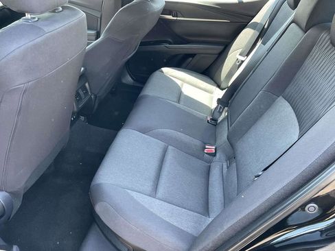 Used 2025 Toyota Camry LE FWD image 10