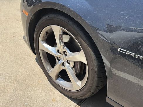Used 2014 Chevrolet Camaro SS w/ RS Package RWD image 4