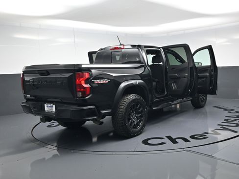 Certified 2024 Chevrolet Colorado Trail Boss w/ Advanced Trailering Package image 24