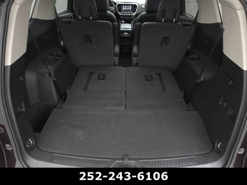 Used 2017 GMC Acadia Denali w/ Technology Package image 35