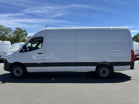 New 2025 Mercedes-Benz Sprinter 2500 image 4