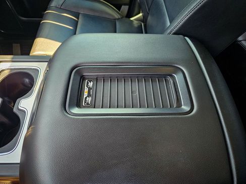 Used 2018 GMC Sierra 1500 SLT AWD/4WD image 29