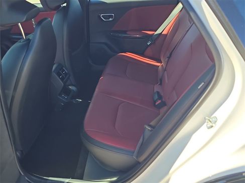 New 2025 Kia K4 GT-Line Turbo image 18