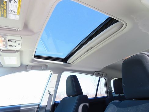 Used 2015 Toyota RAV4 XLE image 5