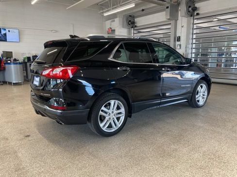 Used 2020 Chevrolet Equinox Premier AWD/4WD image 4