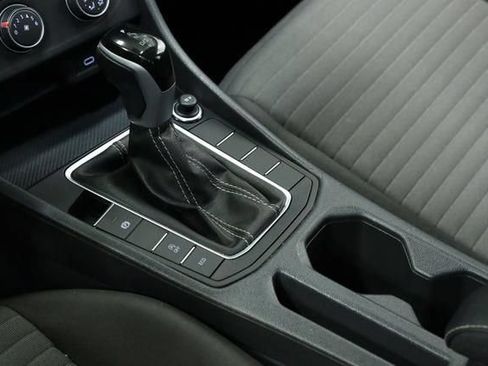 Used 2024 Volkswagen Jetta S FWD image 23