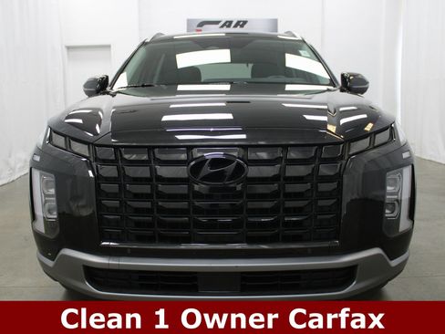 Used 2023 Hyundai Palisade Limited w/ Cargo Package image 3