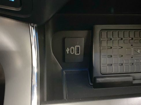 New 2025 Ford F150 XLT w/ Equipment Group 302A MID AWD/4WD image 23