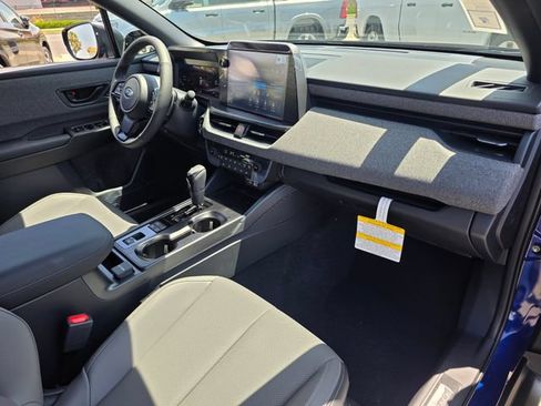 New 2026 Subaru Outback Limited AWD/4WD image 7